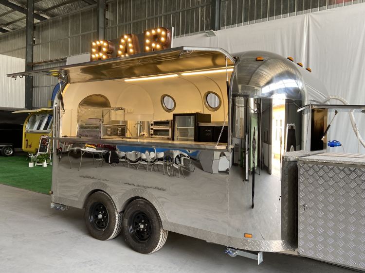 Airstream-Beer-Bar